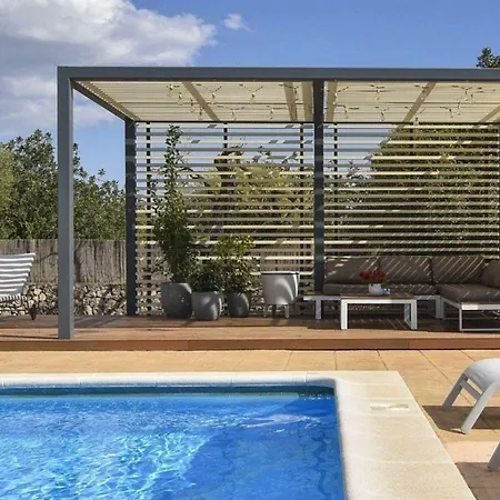 Holiday home Wunderschoenes In Mit Privatem Pool