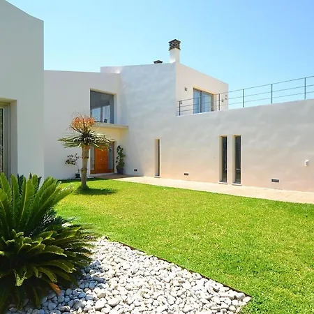 Holiday home Wunderschoenes In Mit Privatem Pool